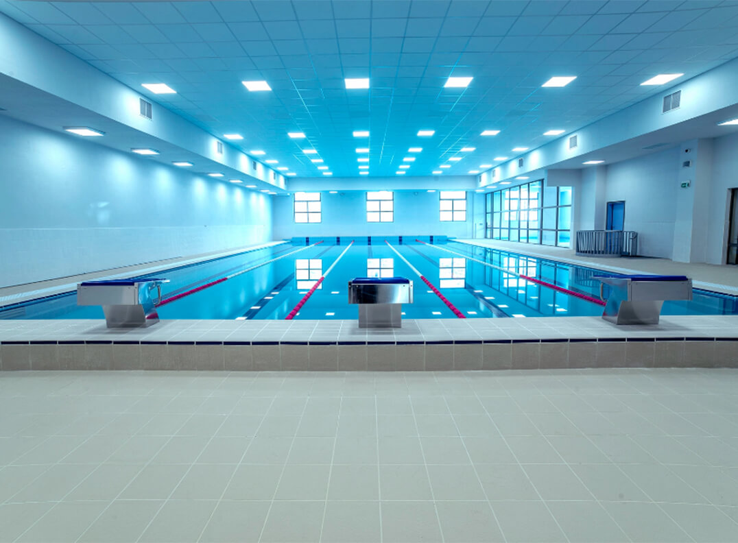 Закрит плувен басейн 25 м.(5 коридора)